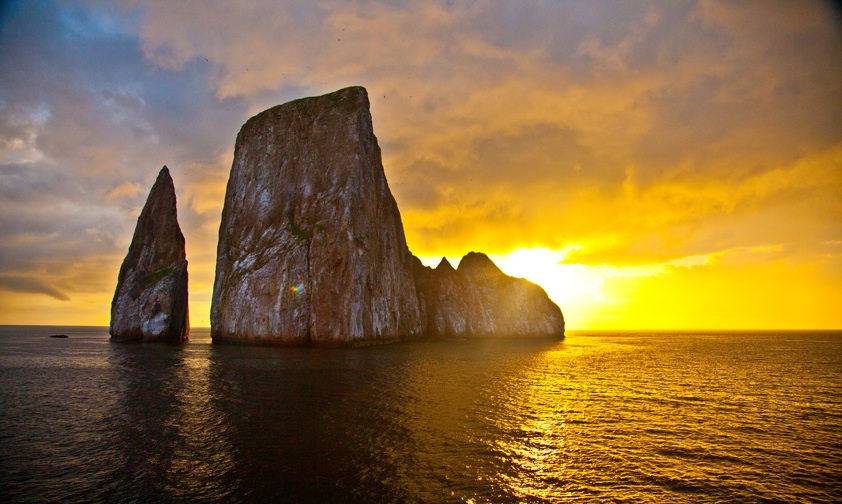 Things to do in Galapagos Islands-Kicker Rock