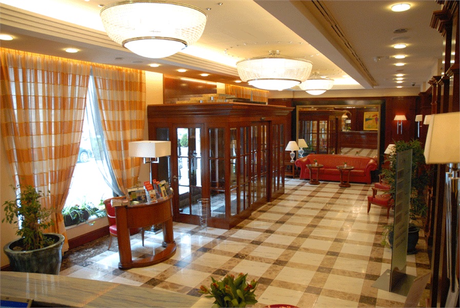 Best Western Premier Hotel Astoria 03